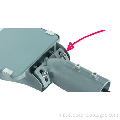 IP66 Ac Input LED Street Light - 50W to 200W with Tempered Glass Panel